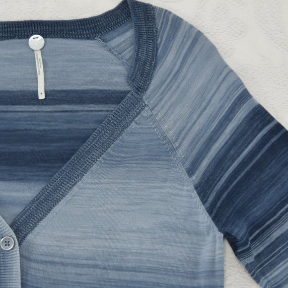 Margaret O’Leary Blue Stripe V-Neck Button Cardigan Womens Sweater 100% Cotton M - Picture 3 of 12